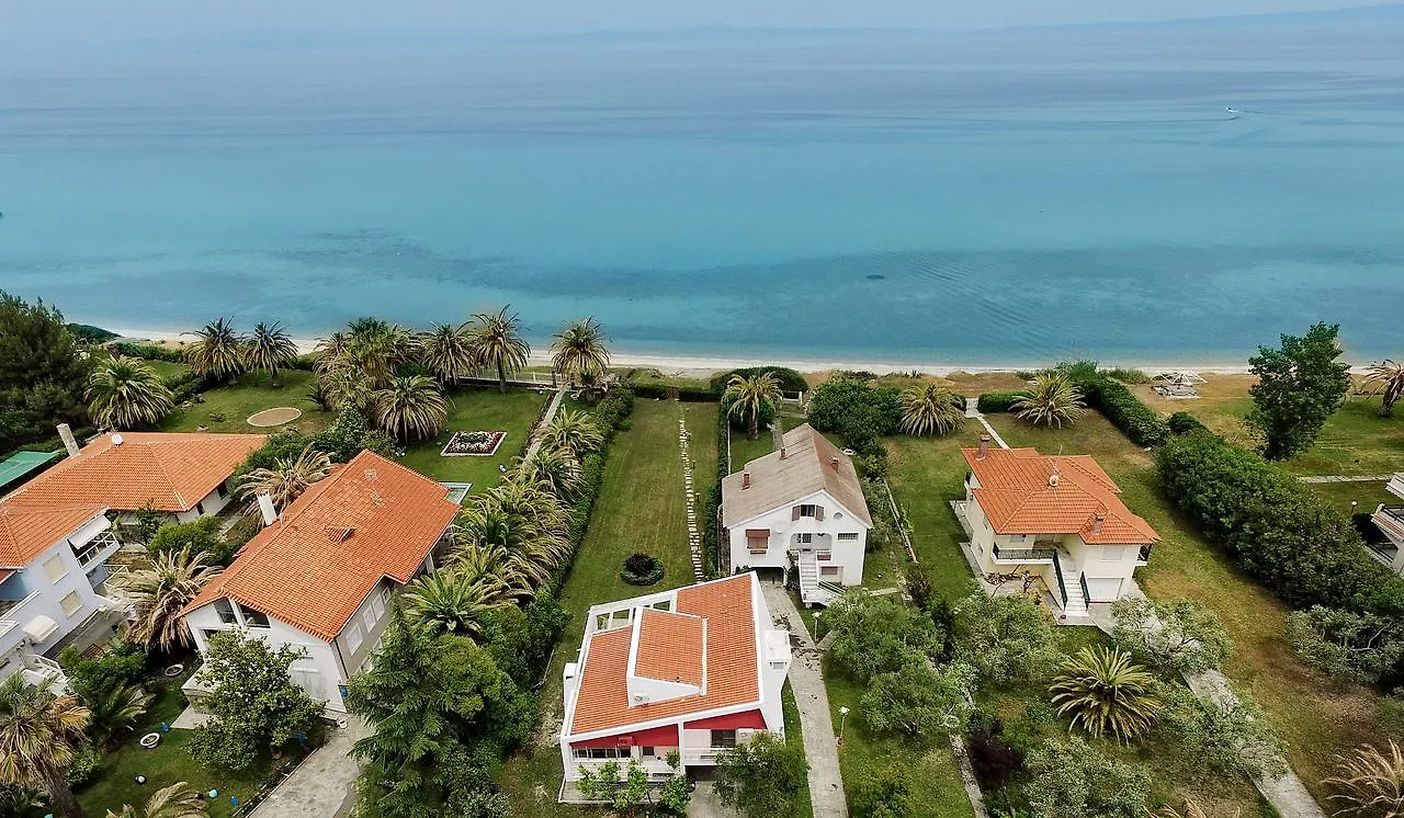 Hestia Beachfront Villa Polychrono